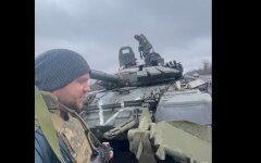 Михаил Тарасюк и танк РФ