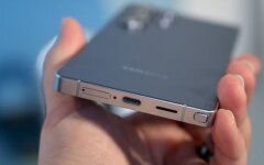 Мобильный телефон