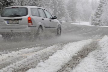 Авто взимку