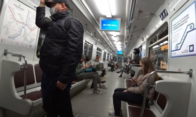 Киев, метро, локдаун