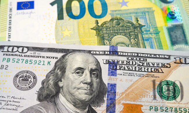 Курс долара та євро в Україні