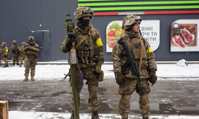 Військовий стан в Україні / Фото: GettyImages