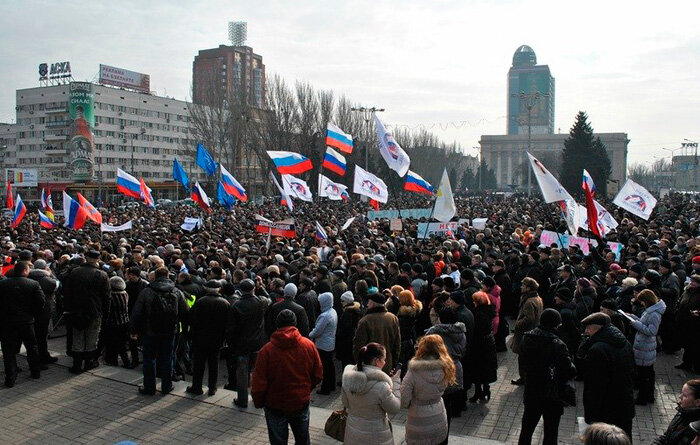 Митинг в Донецке2