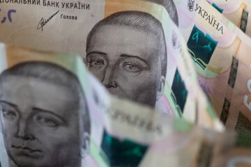 Українців чекає підвищення акцизів: що стане дорожчим із 2026 року