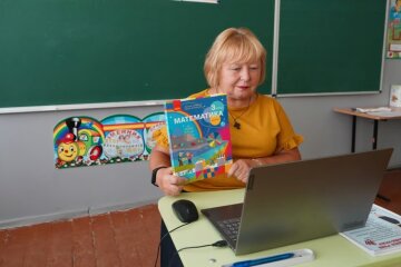 Зарплати вчителів / Фото: УНІАН