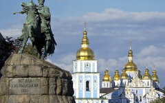 Киев. Софиевская площадь. Памятник Богдану Хмельницкому