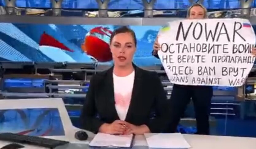 Антивоенный протест на Первом канале РФ