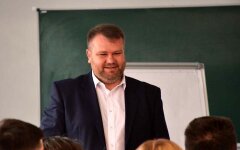 Соратник Порошенко устроил пьяный дебош в кафе, - нардеп