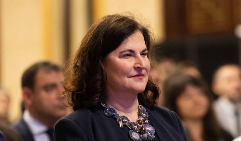 Катарина Матернова