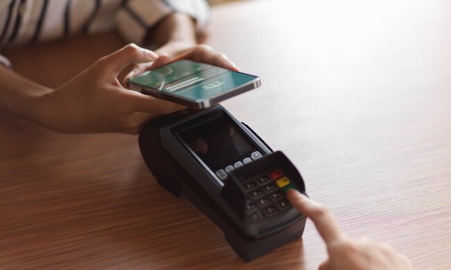 Безготівкові термінали в Україні