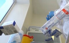 Вакцинация в Украине, коронавирус, перечень профессий