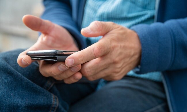 Телефонные мошенники