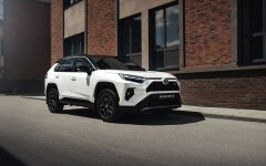 TOYOTA RAV-4