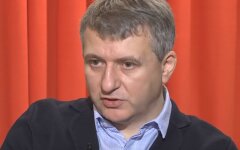 политолог Юрий Романенко