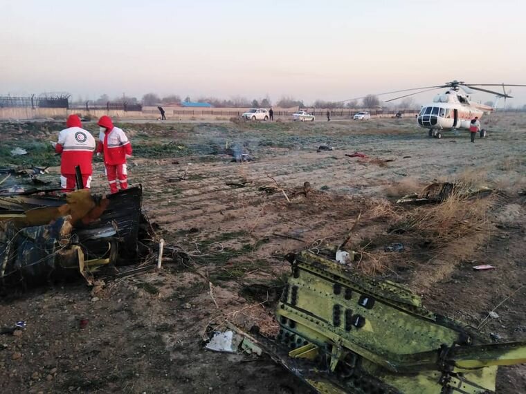 Фото вроде с места падения самолета Боинг-737 Международных авиалиний Украины в окрестностях Тегерана, Иран, 8 января 2020