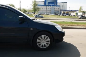 авто в украине, ближний свет фар, езда за городом