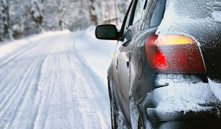 Авто взимку