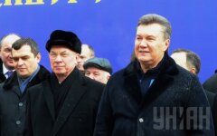 Янукович Азаров