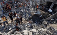 Удар по больнице в Газе. Фото: REUTERS/Mohammed Salem