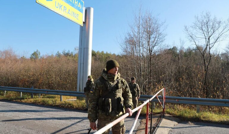 Виїзд за кордон чоловіків