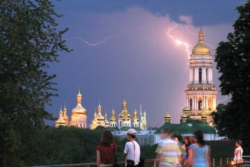 Киев гроза храм