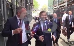 Богдан иронично пообщался с журналистом Путина в США: видео