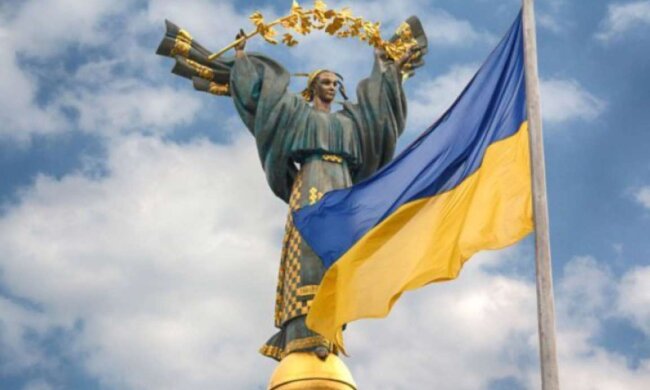 Виплати до Дня Незалежності України
