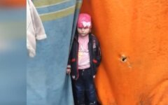 девочка на свалке