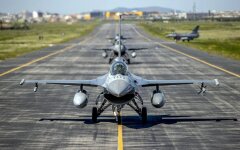 Винищувач F-16