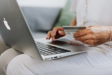 Податки на онлайн-продажі в Україні