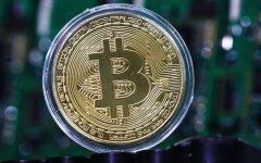 Биткоин