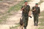 Беларусь стянула военных на границе