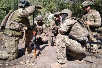 Протягом доби відбулось 30 бойових зіткнень, - Генштаб