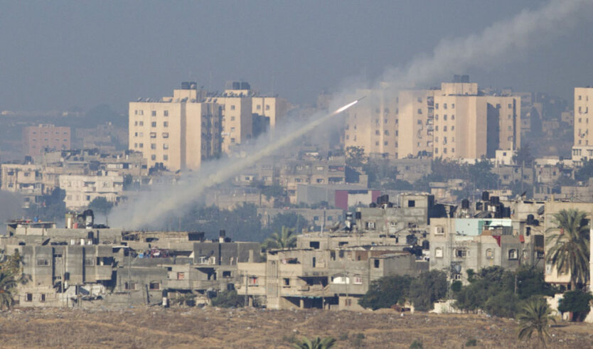 Ракета ХАМАСа летит в Израиль