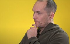 Юрий Бутусов