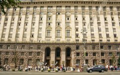 Конституционный суд определился с датой киевских выборов