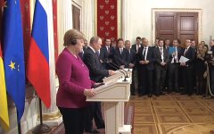Меркель рассказала план действий по сбитому Боингу в Иране