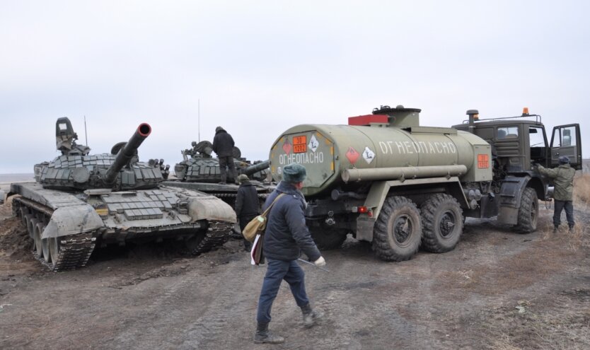 Учения российских танкистов, российские войска на границе с украиной