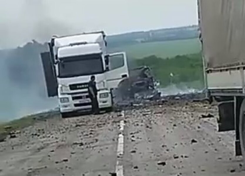 Цілілися по "Вагнерах": армія РФ під Воронежем знищила автомобіль із цивільними