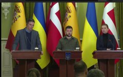 Владимир Зеленский и главы правительств Дании и Испании 21 апреля