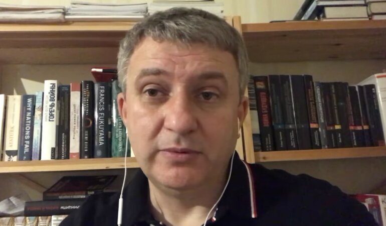 Владимир Зеленский,Местные выборы в Украине,Юрий Романенко,Легализация каннабиса