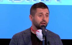Давид Арахамия, отставка Разумкова, сбор подписей