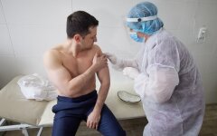Зеленский вакцинировался от COVID-19: фото