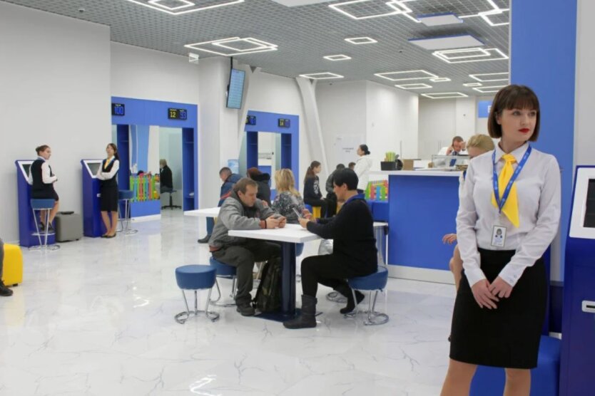 Видача документів / Фото: pasport.org.ua