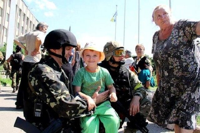 украинская армия в Славянске