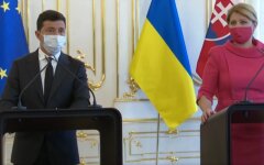 Зеленский заявил о шантаже со стороны России
