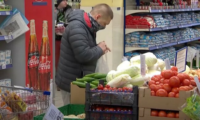 Украинцам назвали продукты, которыми следует запастись