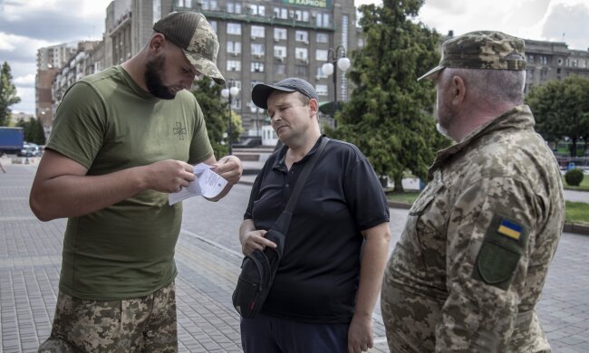 Розшук військовозобов'язаних / Фото: GettyImages