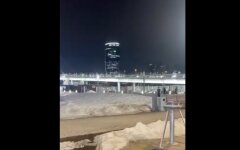 В Подмосковье продолжает гореть "Крокус", в Санкт-Петербурге массовая эвакуация из торговых центров