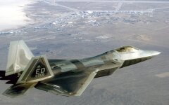 Винищувач F-22 Raptor